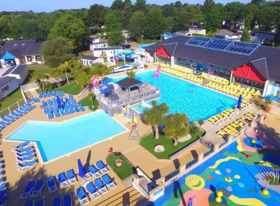 ホテル Domaine De Kerlann ポン・タヴェン エクステリア 写真